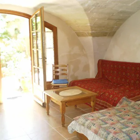 Holiday home Maison Du Figuier